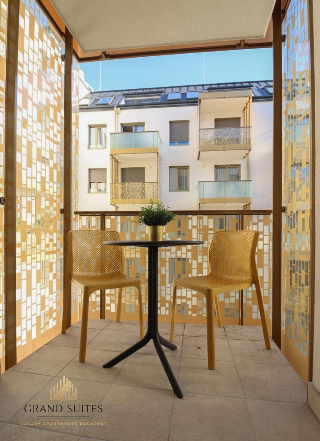 Grand Suites Central Budapeşte Dış mekan fotoğraf